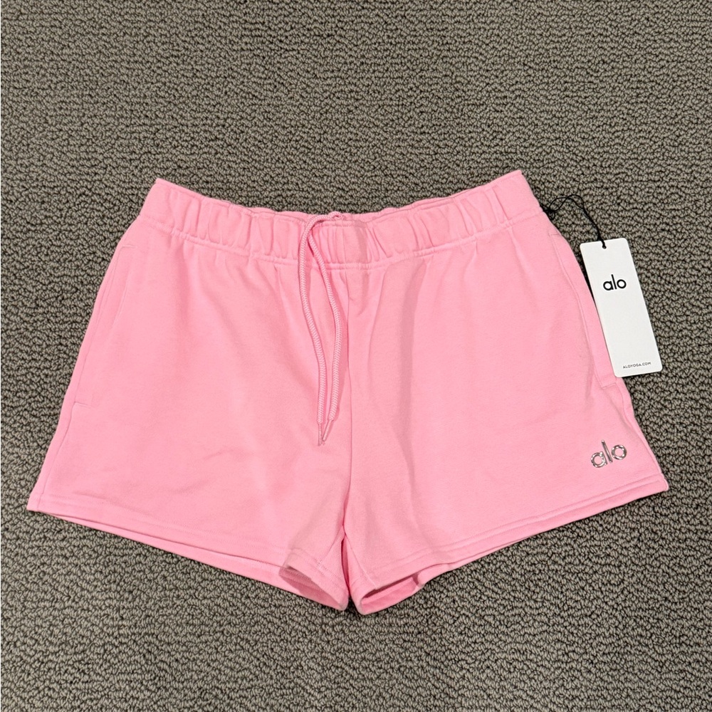 Alo Accolade Shorts in Sweet Pink